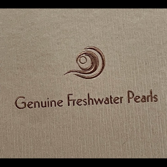 Sterling Silver Genuine Fresh Water Pearl Button Shape Earrings Five Pairs NWB - Picture 3 of 9